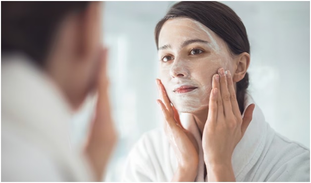 How your skin can benefit from using a Salicylic Acid Facial Wash